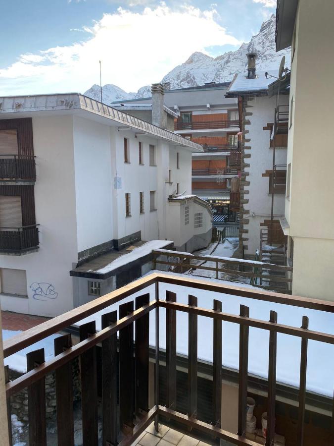 L'Altra Casa Del Cervino Apartment Breuil-Cervinia Bagian luar foto